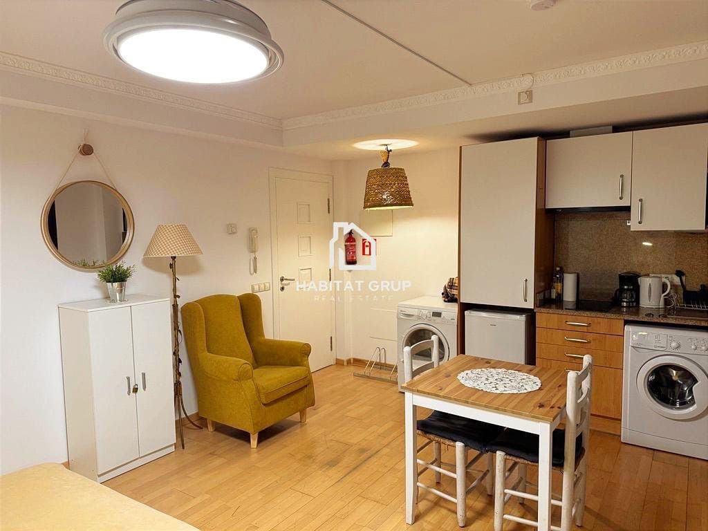 Estudio en Girona, venta — foto 3