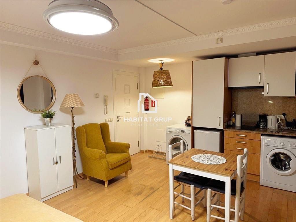 Estudio en Girona, venta — foto 4
