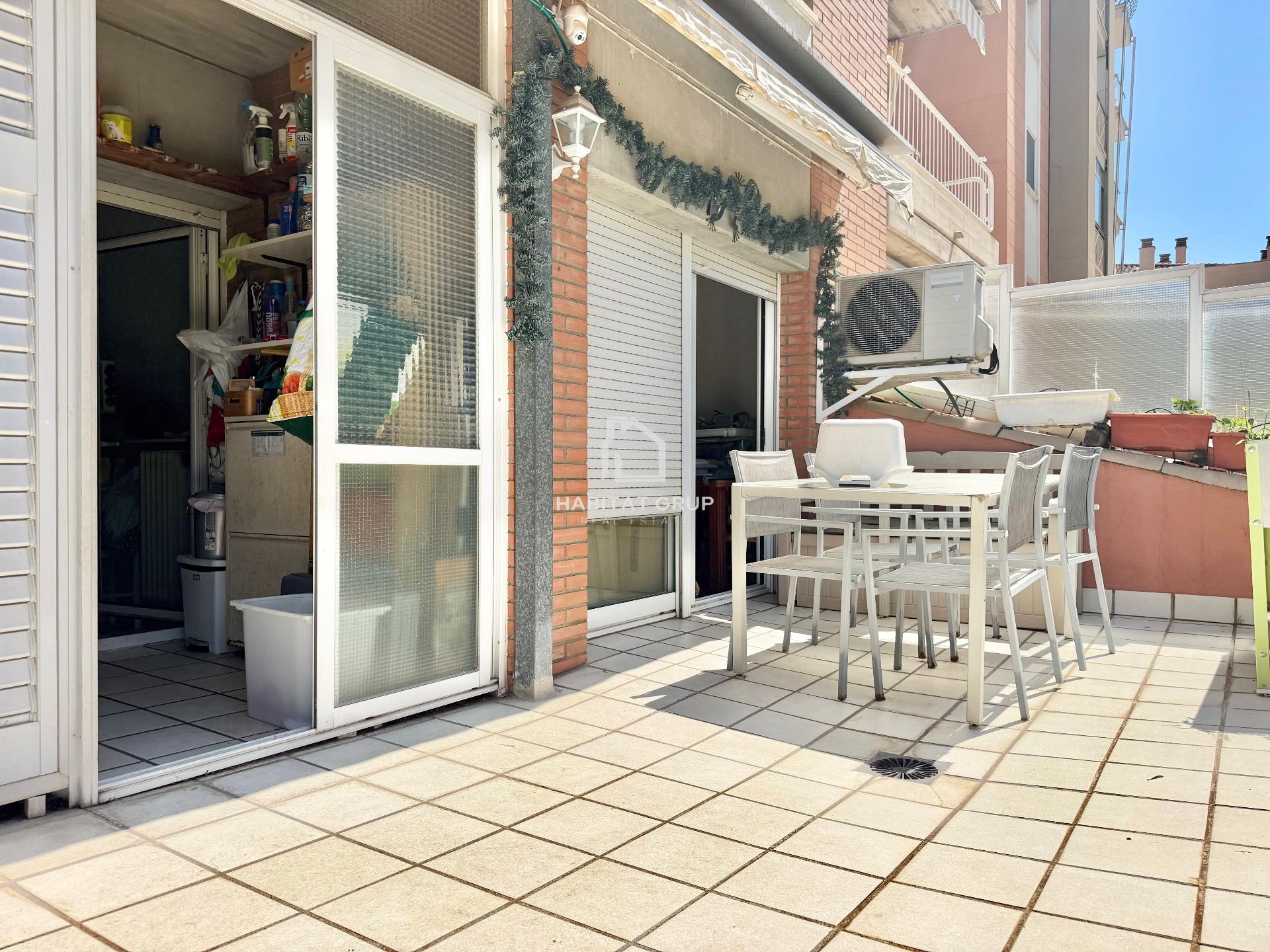 Piso en Girona, venta — foto 4