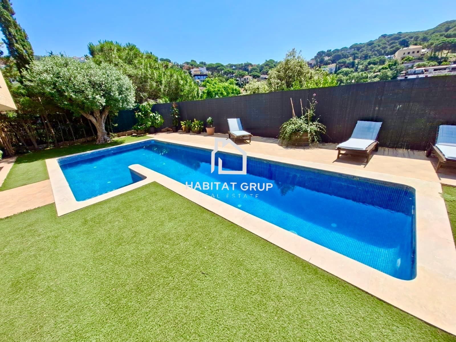 Casa / Chalet en Lloret de Mar, venta — foto 2