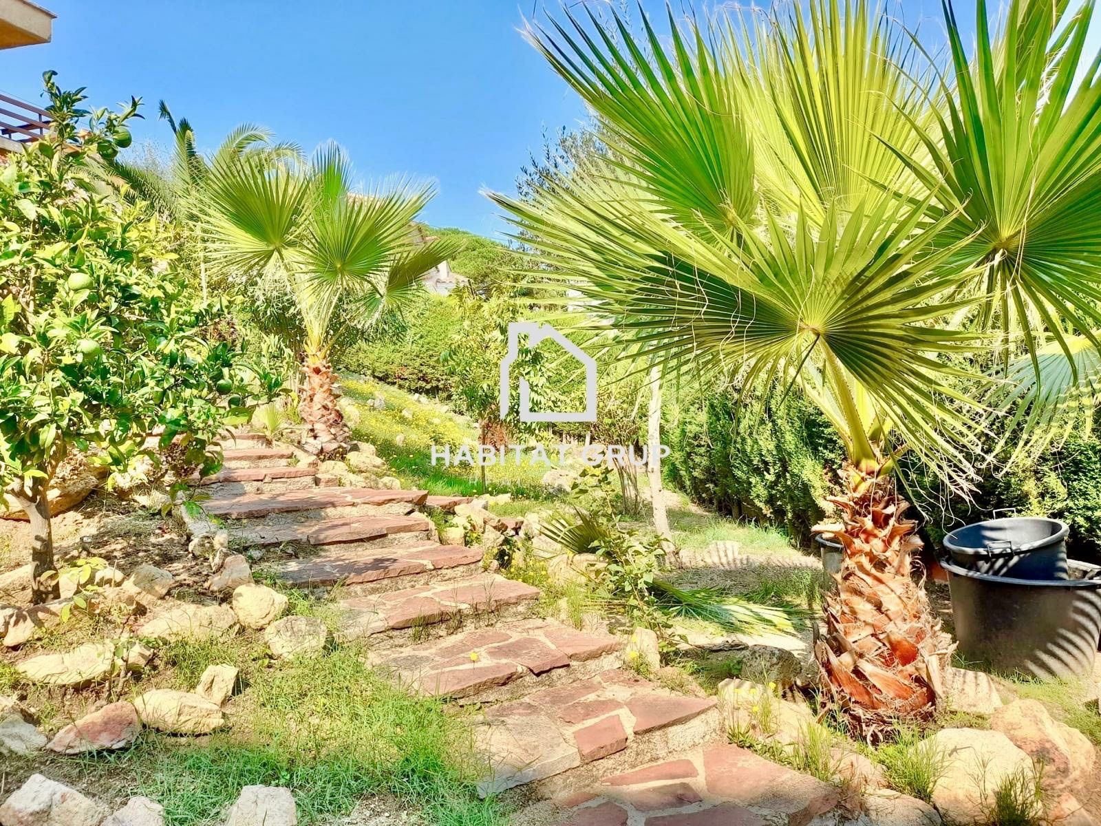 Casa / Chalet en Lloret de Mar, venta — foto 2