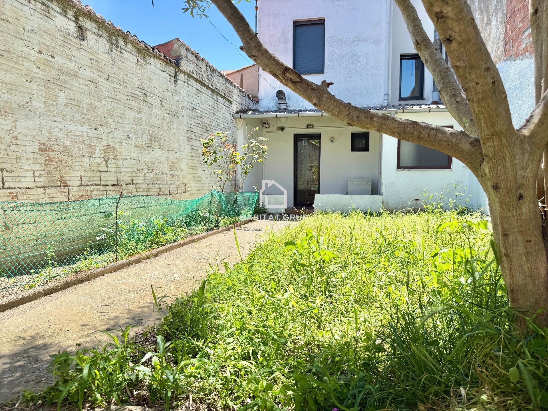 Casa adosada en Manlleu, venta — foto 2