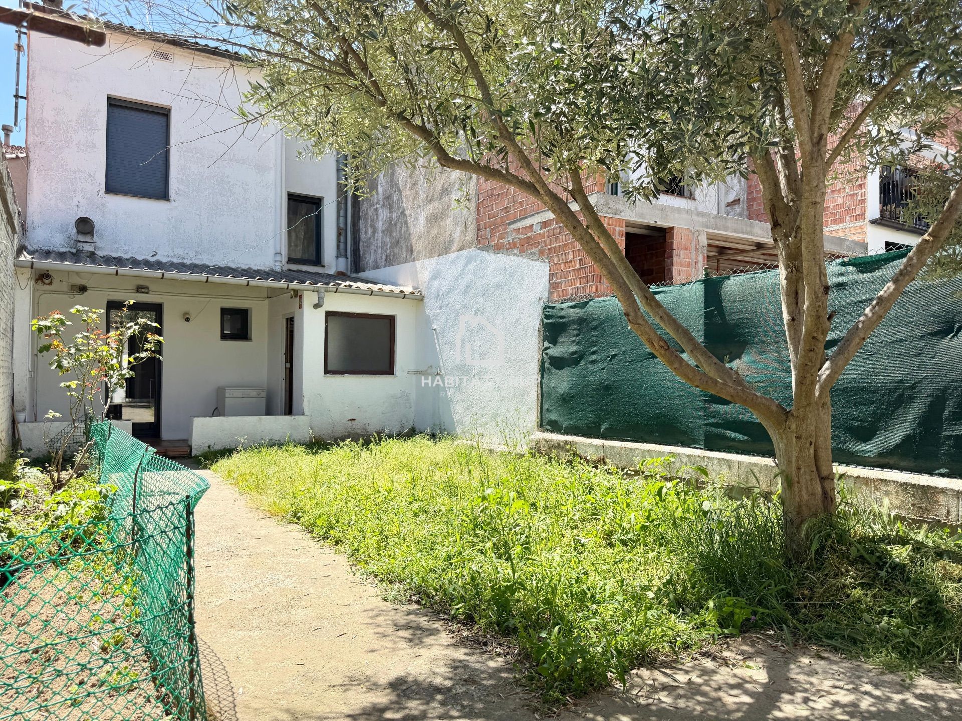 Casa adosada en Manlleu, venta — foto 3